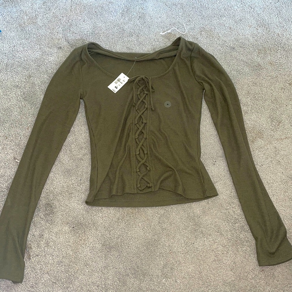 Seriously Soft Aeropostale shirt, size medium